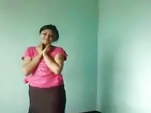 همسر داغ در مقابل شو ...